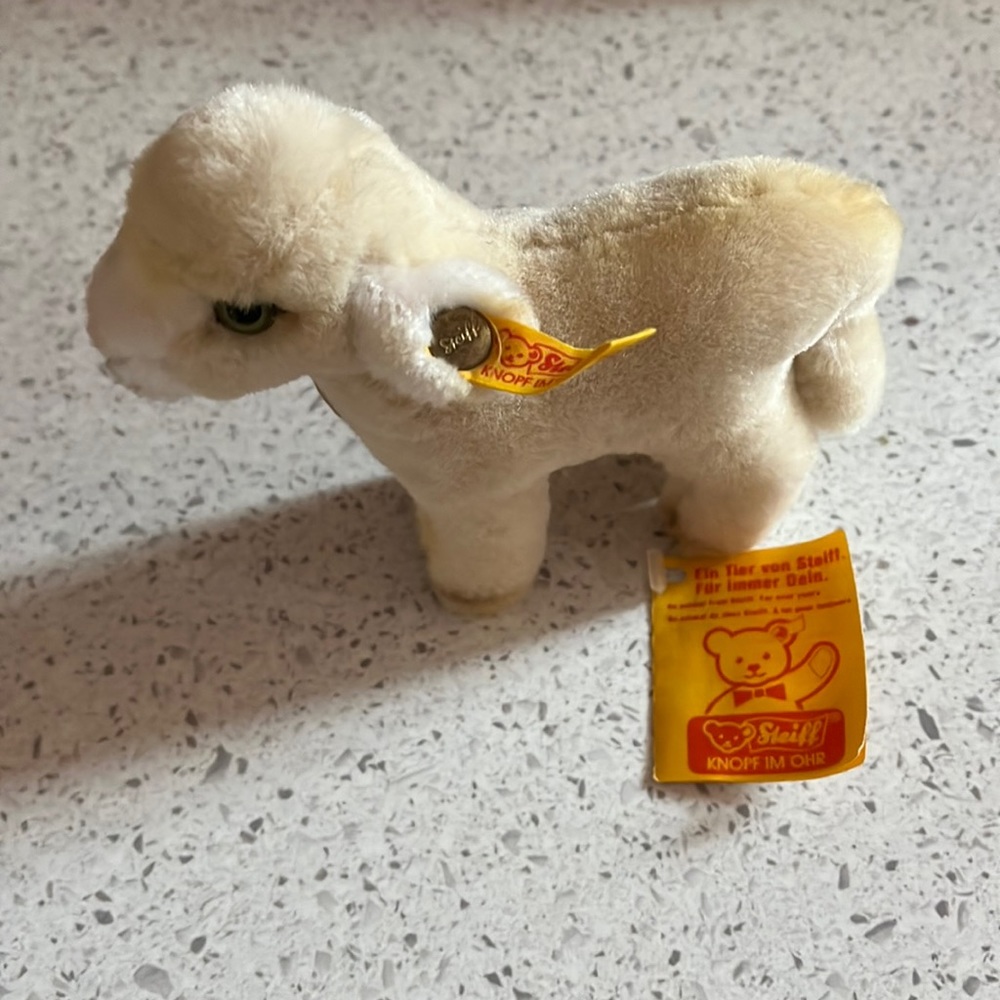 Vintage Steiff Lamby lamb 1527/12 in excellent condition